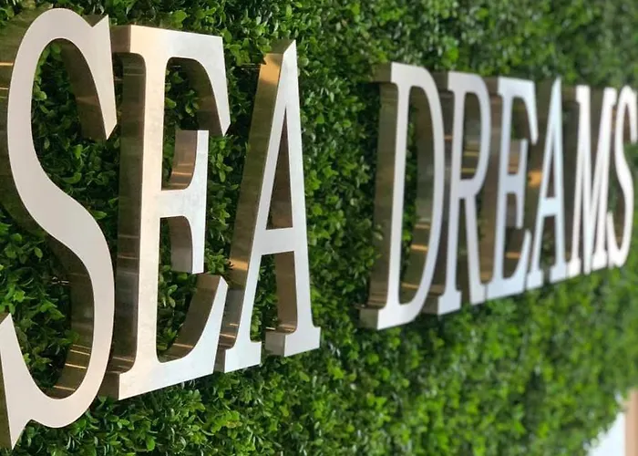 Sea Dreams Sunrise 스베티 블라스